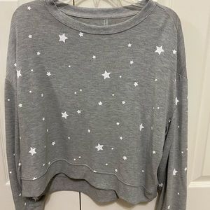 Super cute star pullover